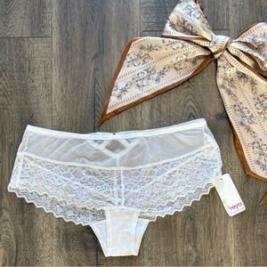 Freya Temptress Sheer White Lace Cross Back Short Brief Panties Sz Medium NWT